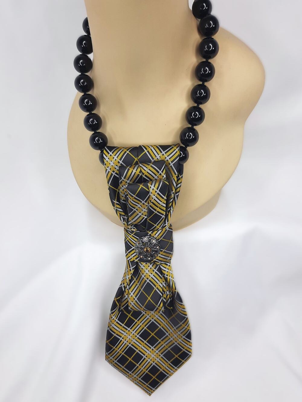 Artisan Vintage Tie Necklace Jardine Black Yellow Stripe Pendant Chunky Beaded